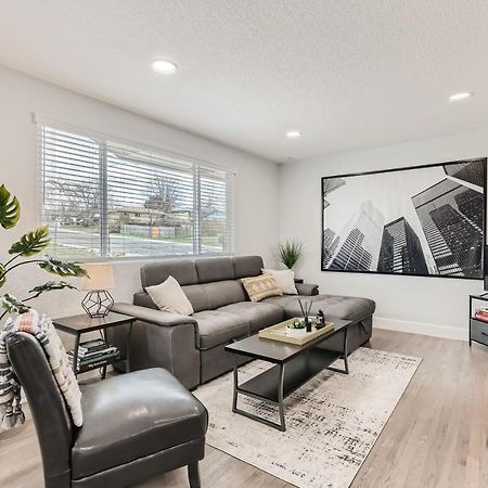 Peaceful Downtown Denver Retreat: 4BR Comfort Arvada Exterior photo