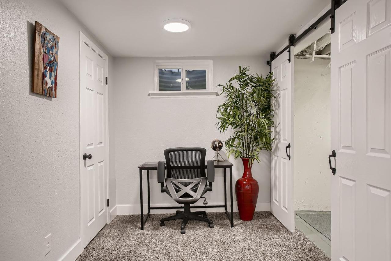 Peaceful Downtown Denver Retreat: 4BR Comfort Arvada Exterior photo